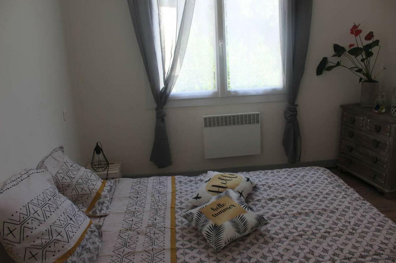 מאוסן לס אלפילס La Maison De Manon, 4-5Personnes, 75M2, Centre Village Avec Piscine Privee מראה חיצוני תמונה
